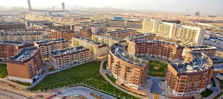 Motor City Dubai: Living, Shopping, Dining & Exploring Neighborhood 